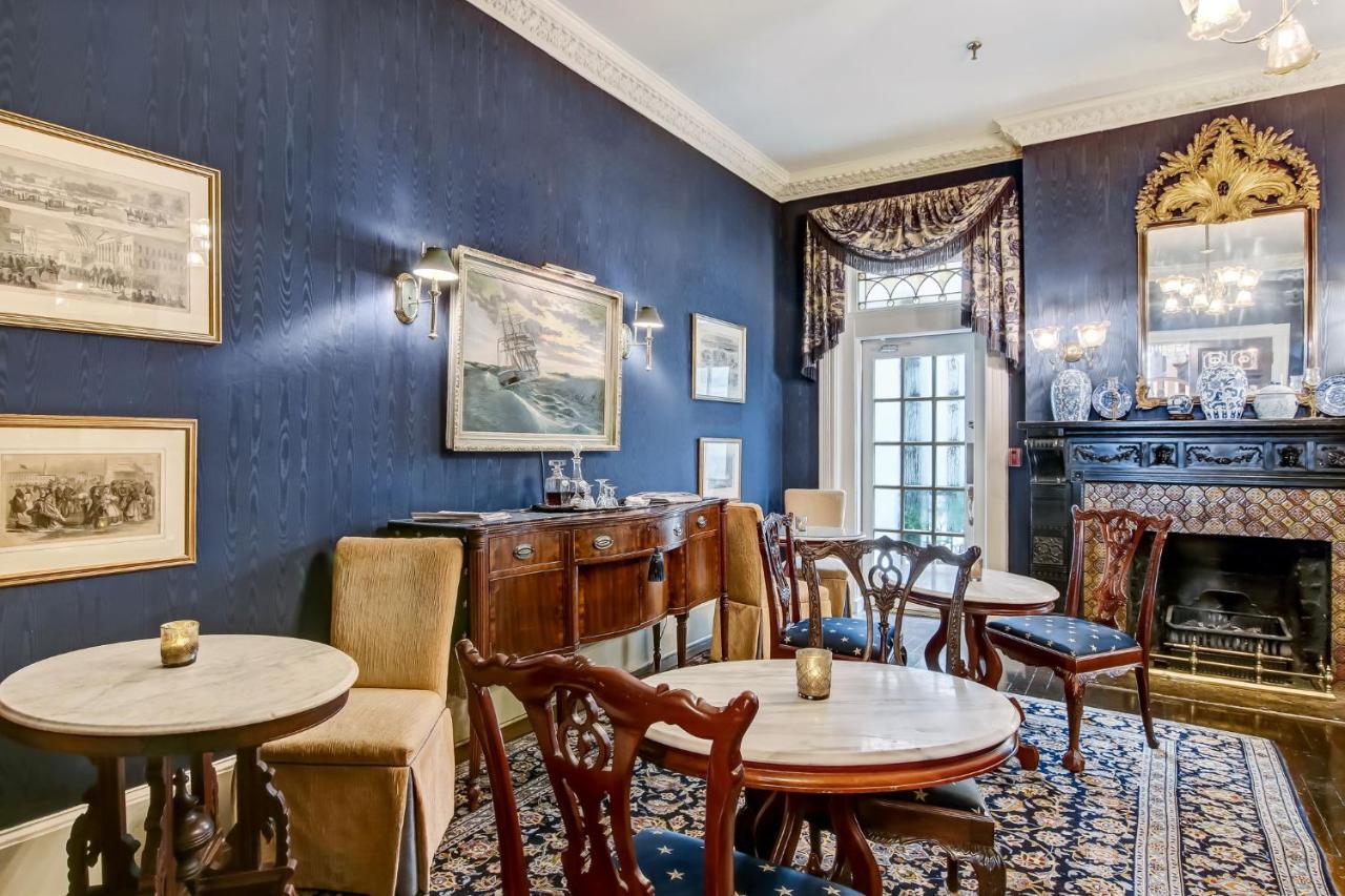 Ballastone Inn Savannah Exterior photo
